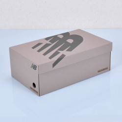 Коробка New Balance 31х20х12 арт 5565